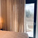 Olive Paradise - Perfect Getaway With Pool By Managers