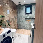 Olive Paradise - Perfect Getaway With Pool By Mana Gers