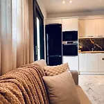 Olive Paradise - Perfect Getaway With Pool By Mana Gers Vilă *
